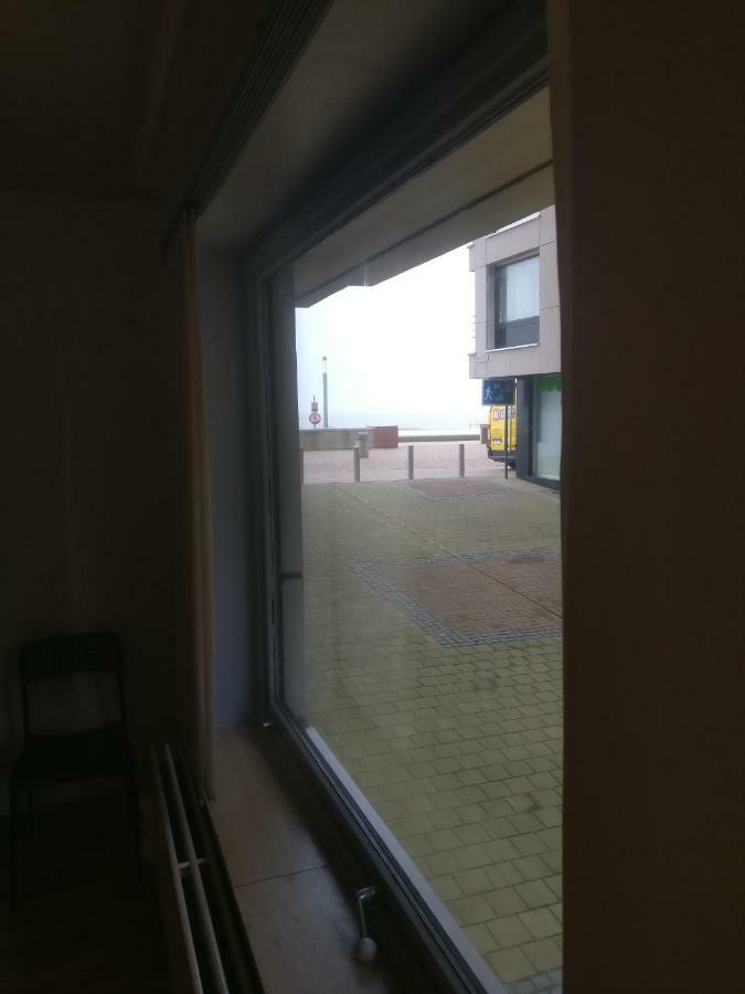 Apartamento Wenduine Op Zeedijk Exterior foto